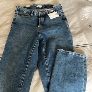 GOOD AMERICAN GOOD LEGS STRAIGHT jeans in INDIGO205 / 6 × 1